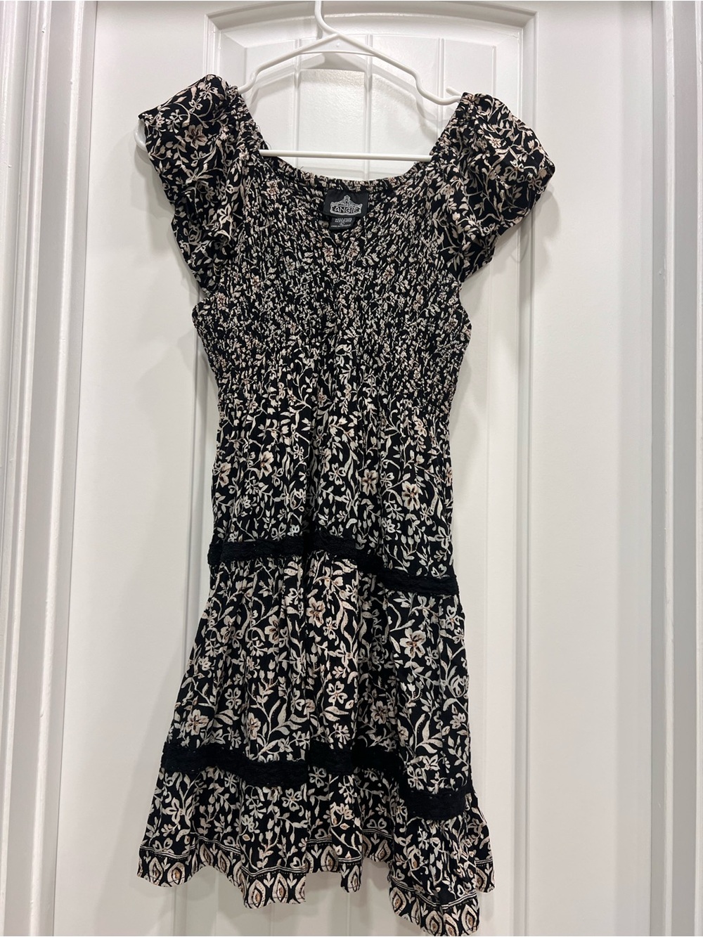 Set of two dresses - Picture 5 of 7